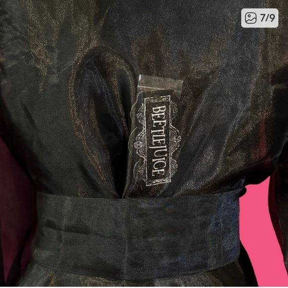 NWT La Femme En Noir Delia Sleeping Robe Beetlejuice - Picture 7 of 9